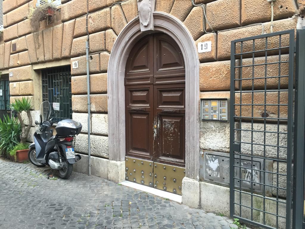 Riari Trastevere Apartment ローマ エクステリア 写真