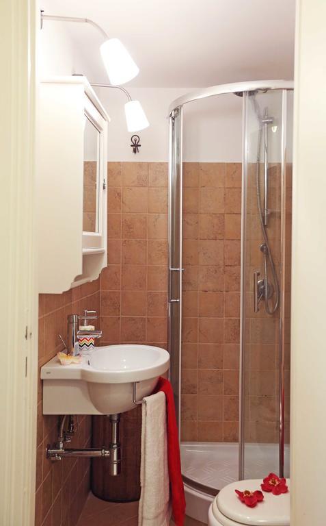 Riari Trastevere Apartment ローマ エクステリア 写真